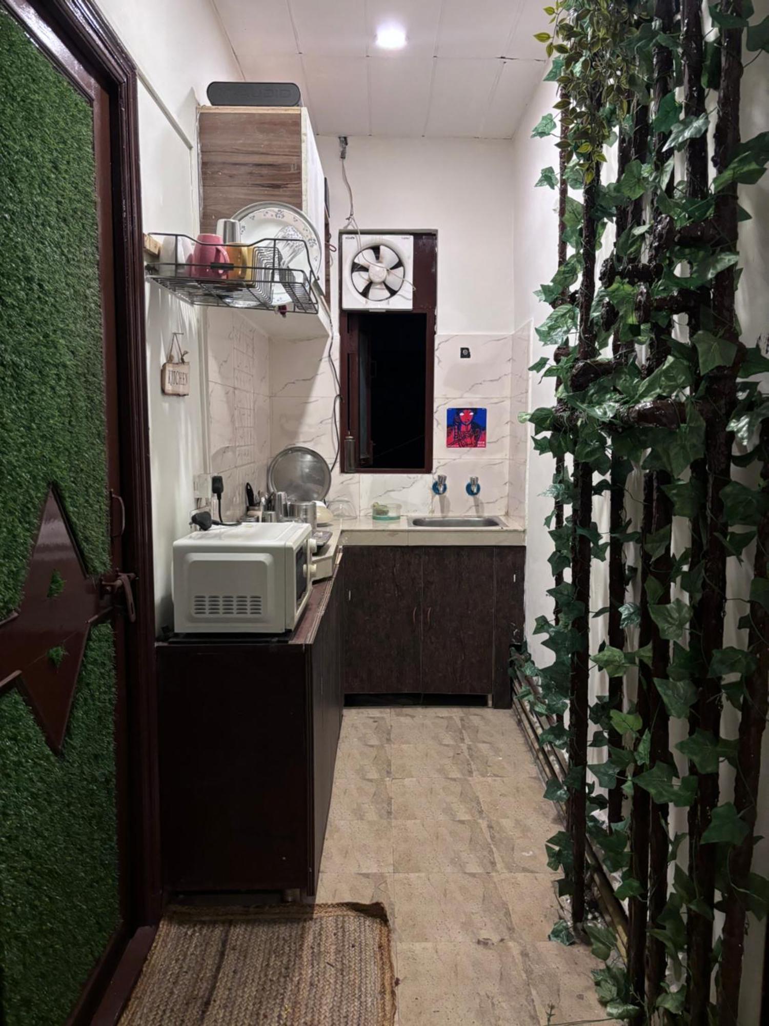 뉴델리 Anavrin Art House 아파트 외부 사진