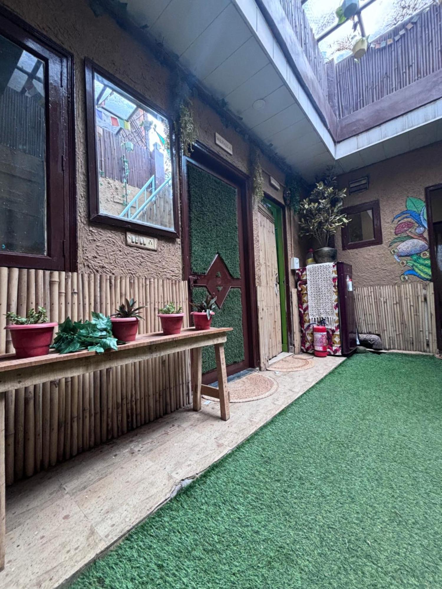 뉴델리 Anavrin Art House 아파트 외부 사진
