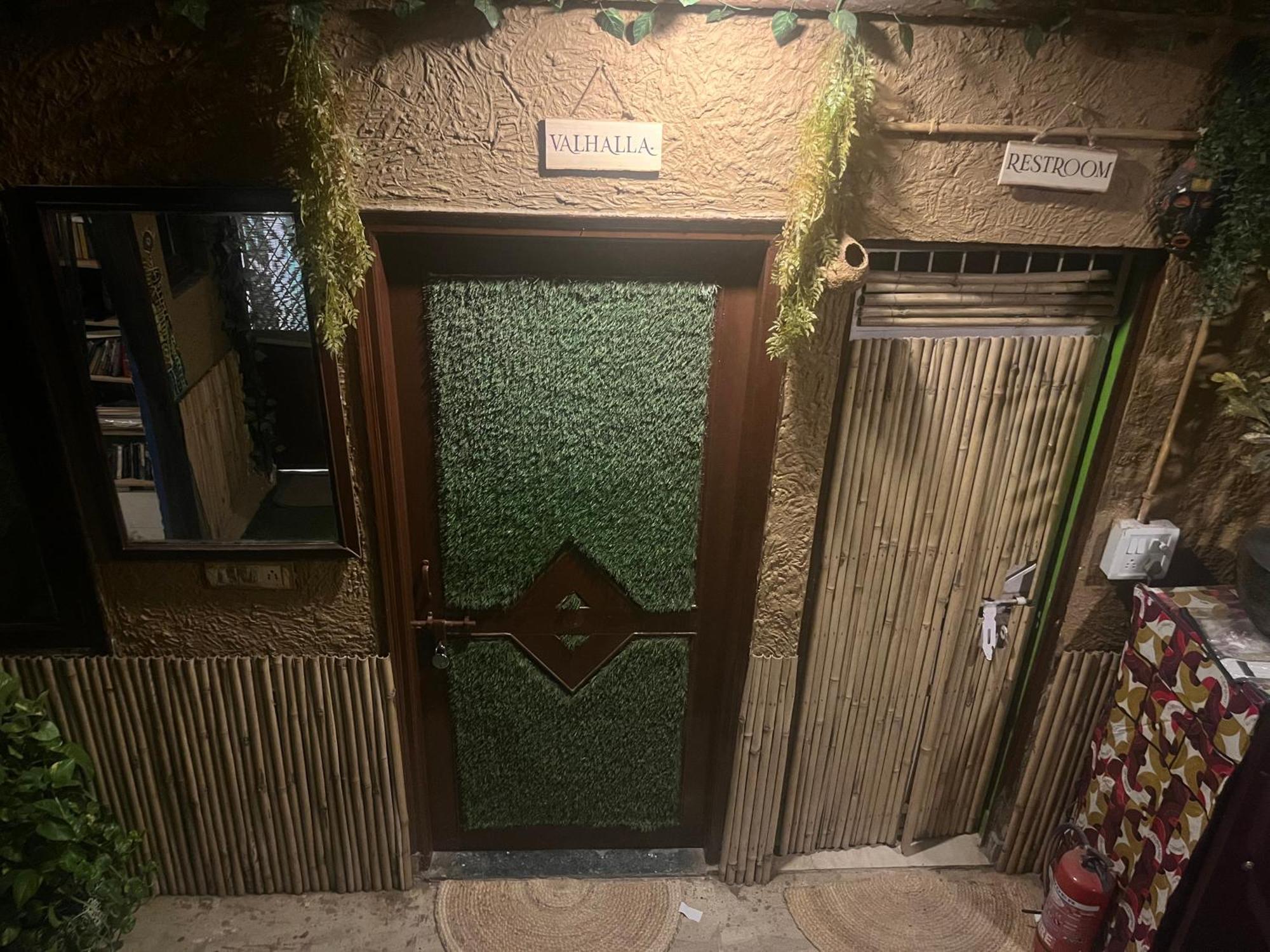 뉴델리 Anavrin Art House 아파트 외부 사진